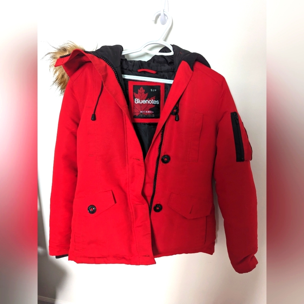 Blue notes red winter jacket